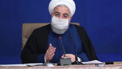 تصویر نبض بانک:روحانی: کسانی که حقوق ثابت ندارند تا عید کمک معیشتی میگیرند