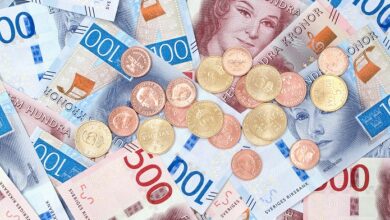 تصویر قیمت دلار، قیمت یورو و قیمت پوند امروز دوشنبه ۱ شهریور ۱۴۰۰ + جدول